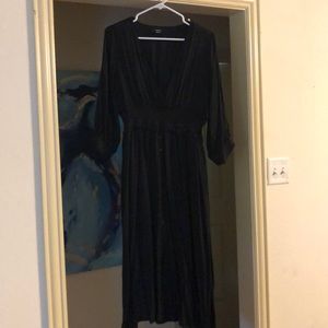 Vici collection 3/4 sleeve black midi dress- NBW